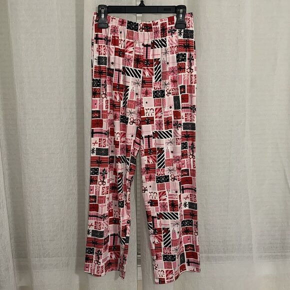kate spade Red Black White Multi Christmas Holiday Gifts Notched Collar PJ Set - Picture 3 of 13